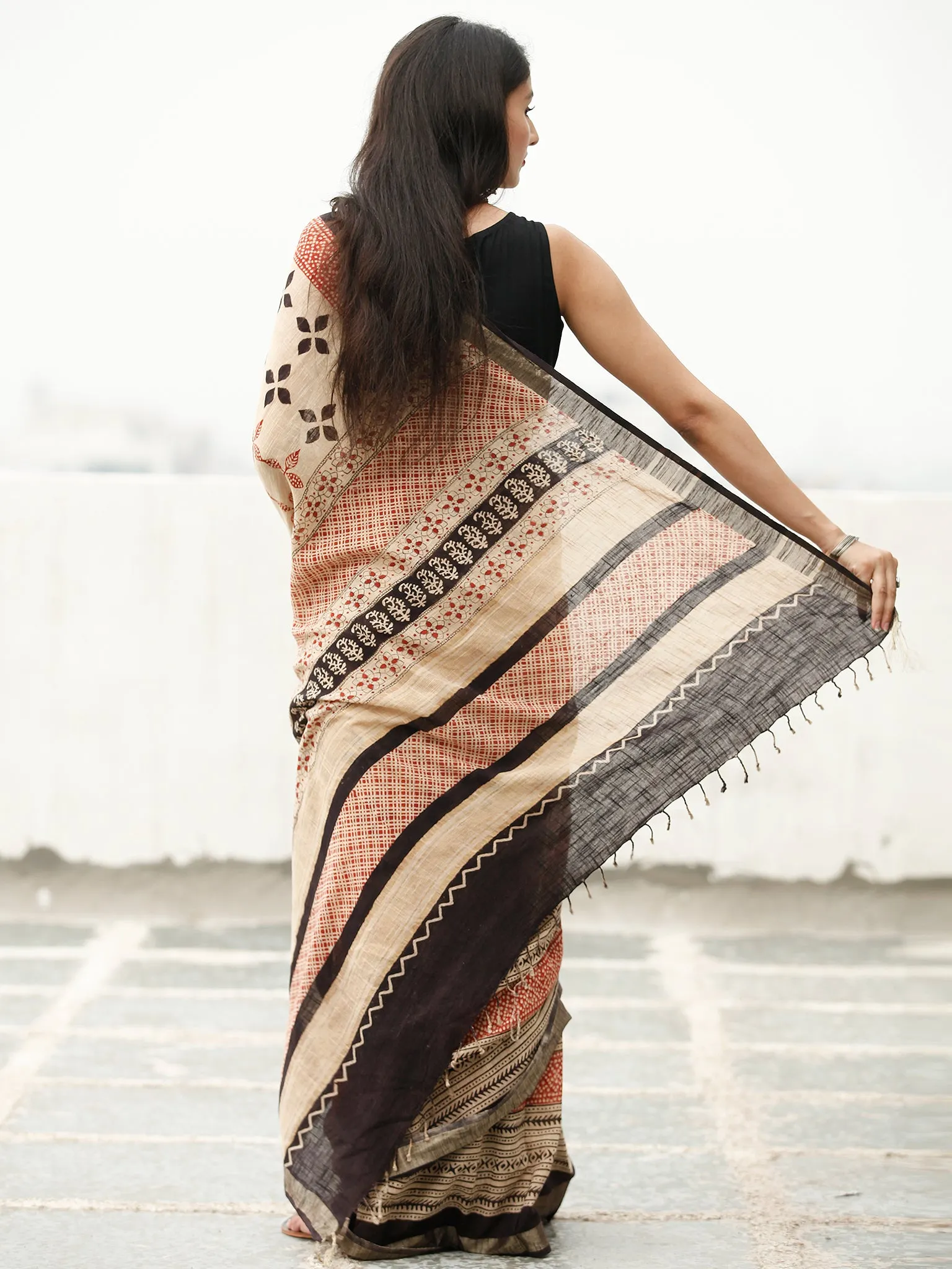 Beige Red Black Hand Block Printed Handwoven Linen Saree With Zari Border - S031704037