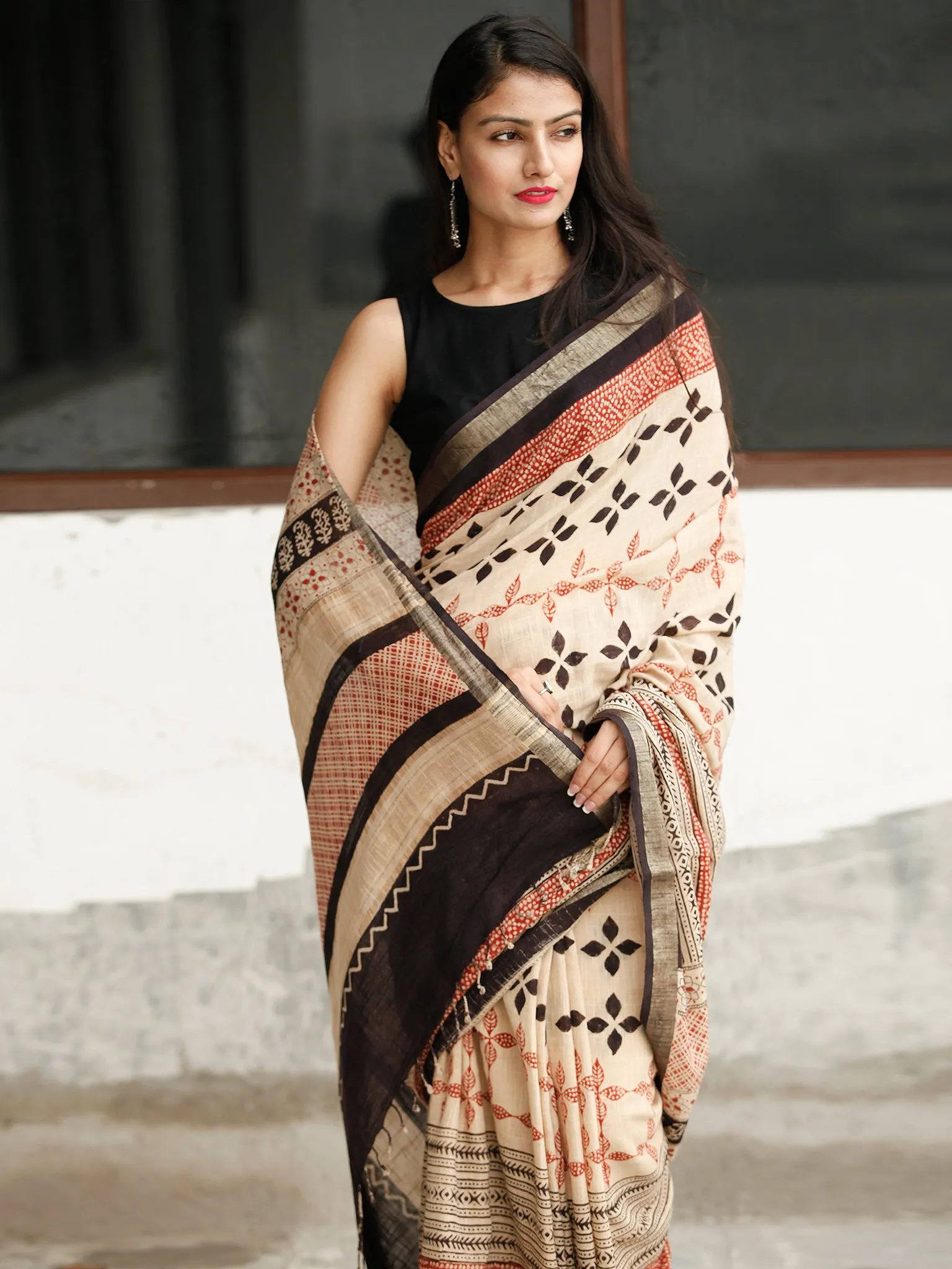 Beige Red Black Hand Block Printed Handwoven Linen Saree With Zari Border - S031704037