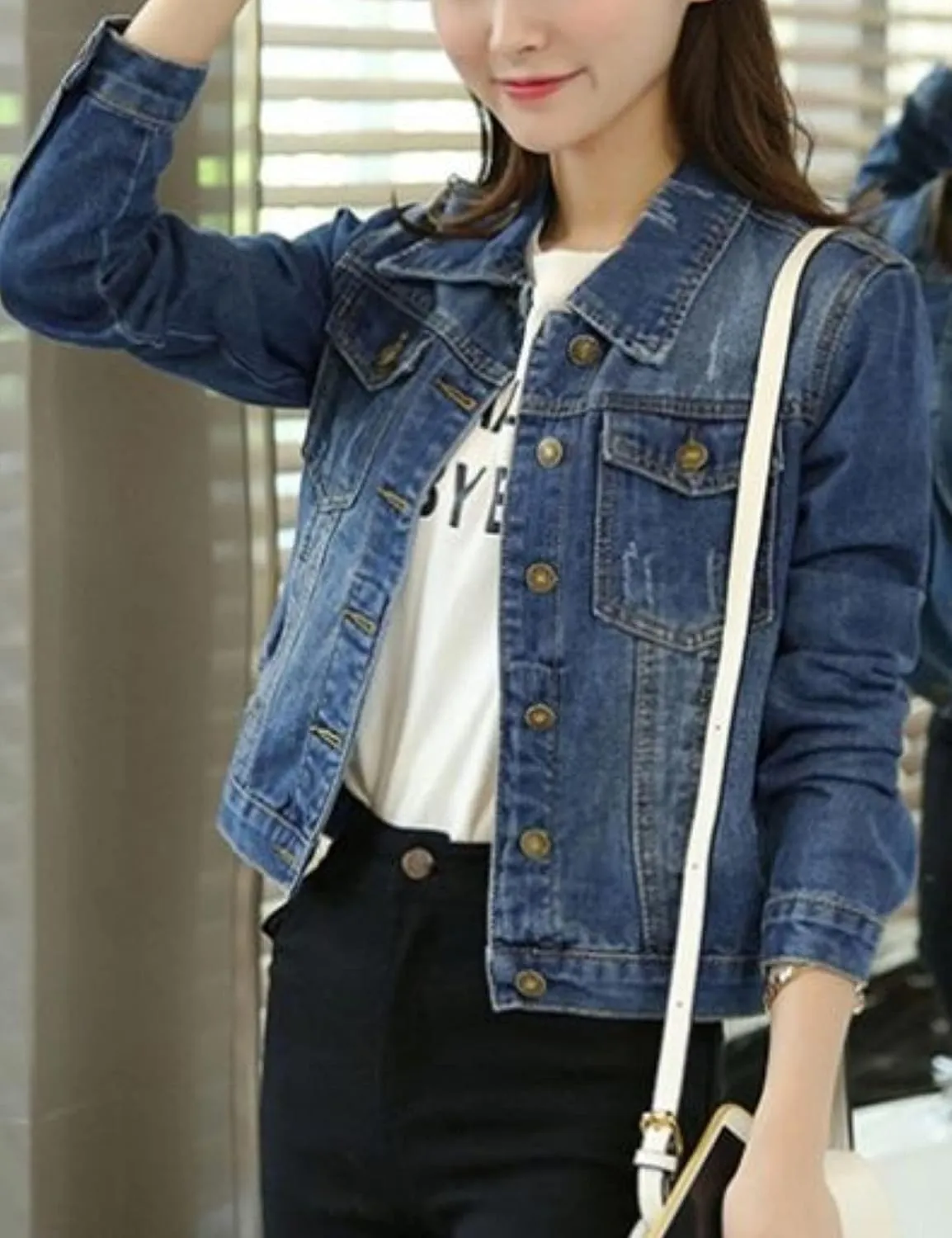 Huang's Women's Classical 3/4 Short Sleeves Button Front Light Wash Denim Jacket