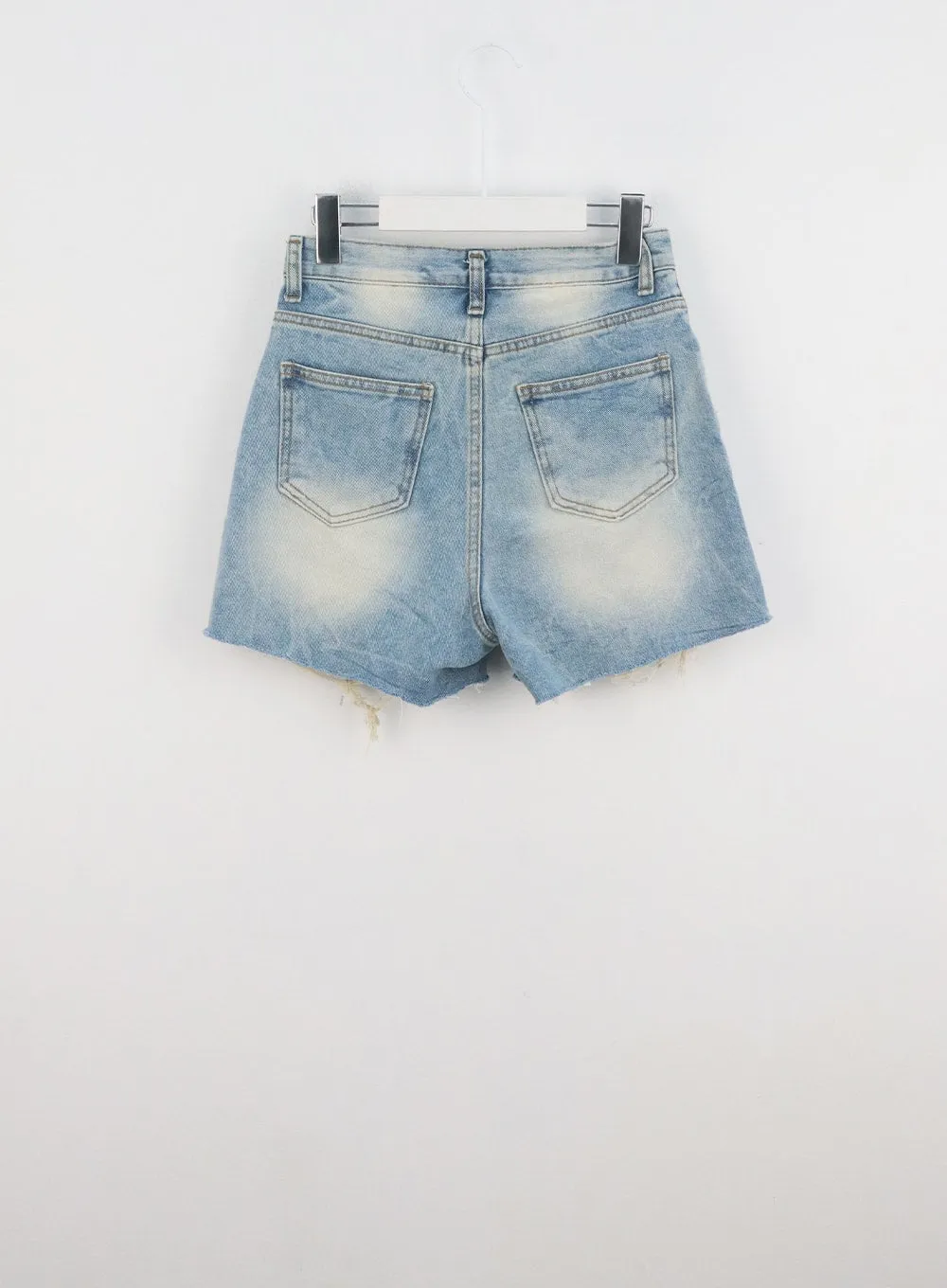 Light Ripped Denim Shorts CL318