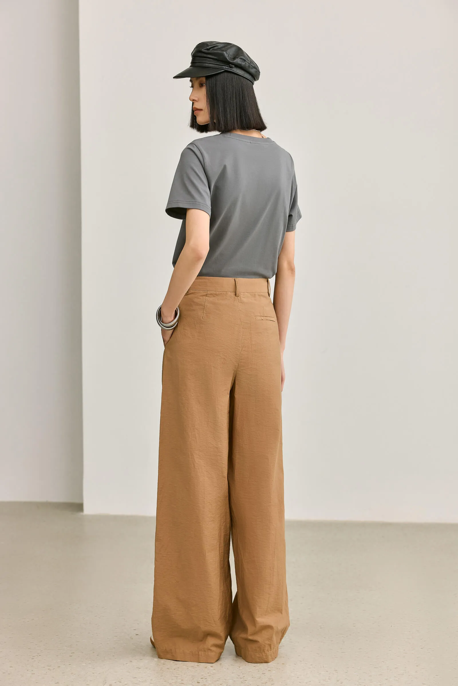 LILY Vintage Wide-Leg Cargo Pants