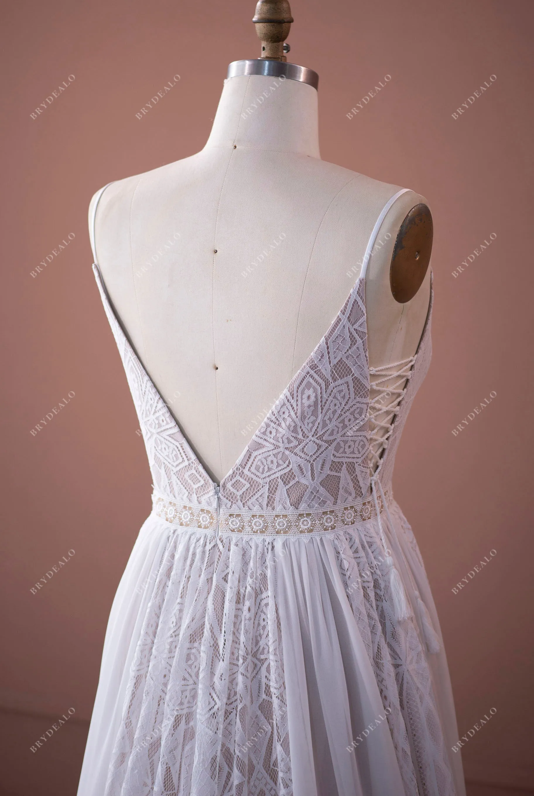Nude Beige Plus Size Spaghetti Strap V-neck Boho Lace Bridal Gown