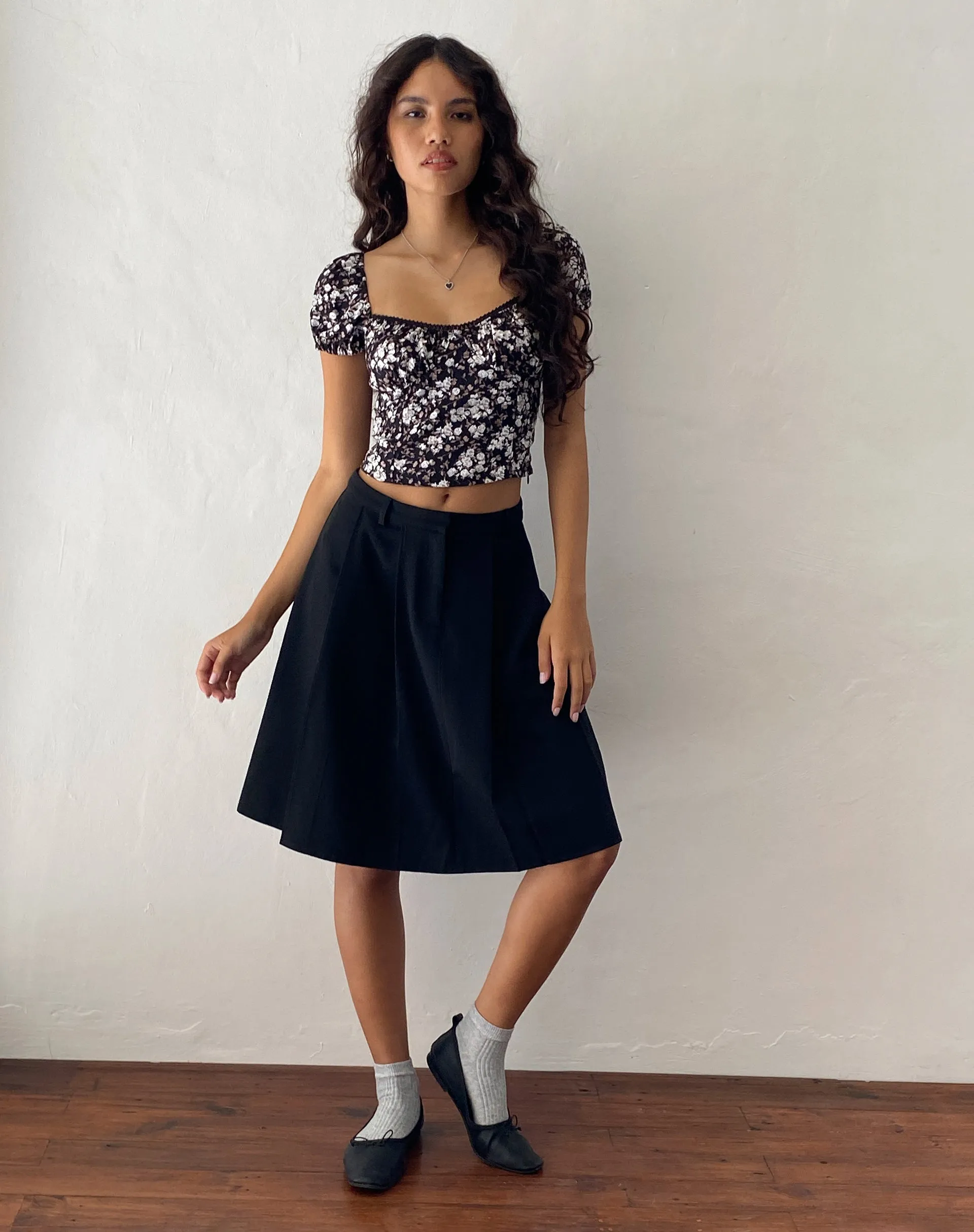 Tezu Sweetheart Top in Dark Wild Flower