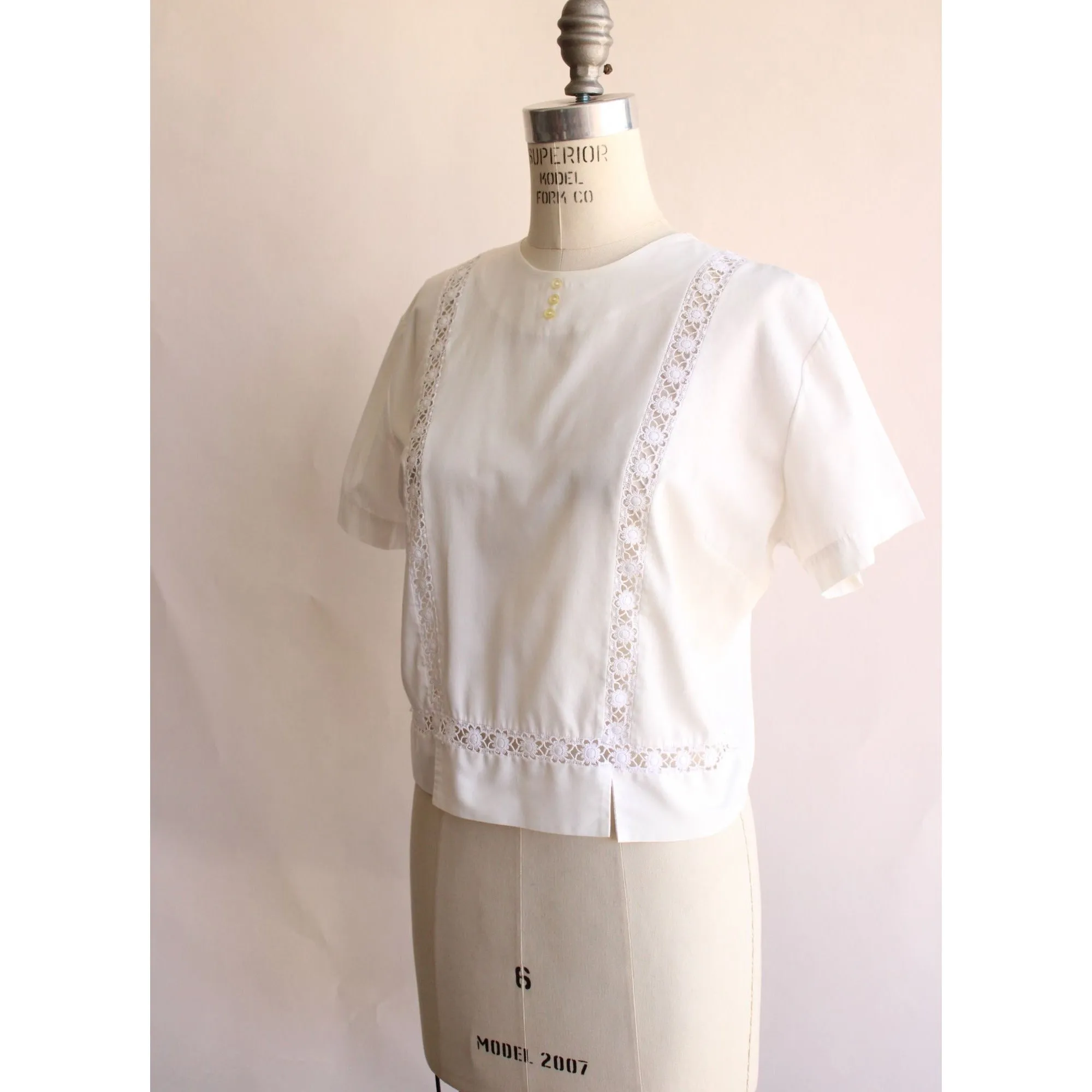 Vintage 1960s Pat McKay White Blouse