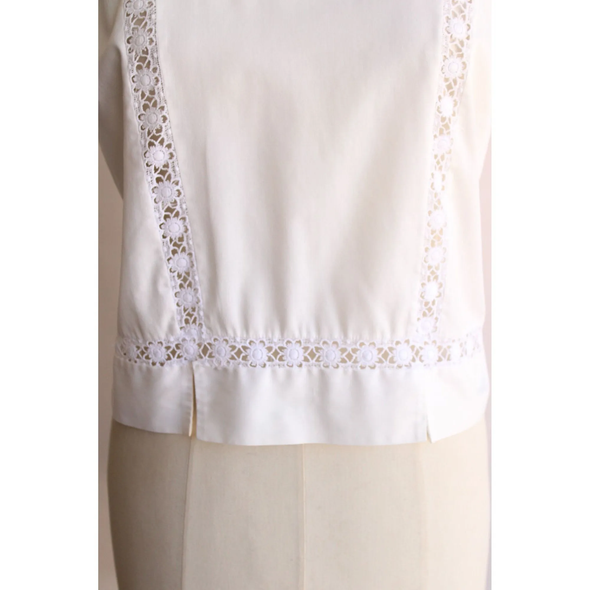 Vintage 1960s Pat McKay White Blouse