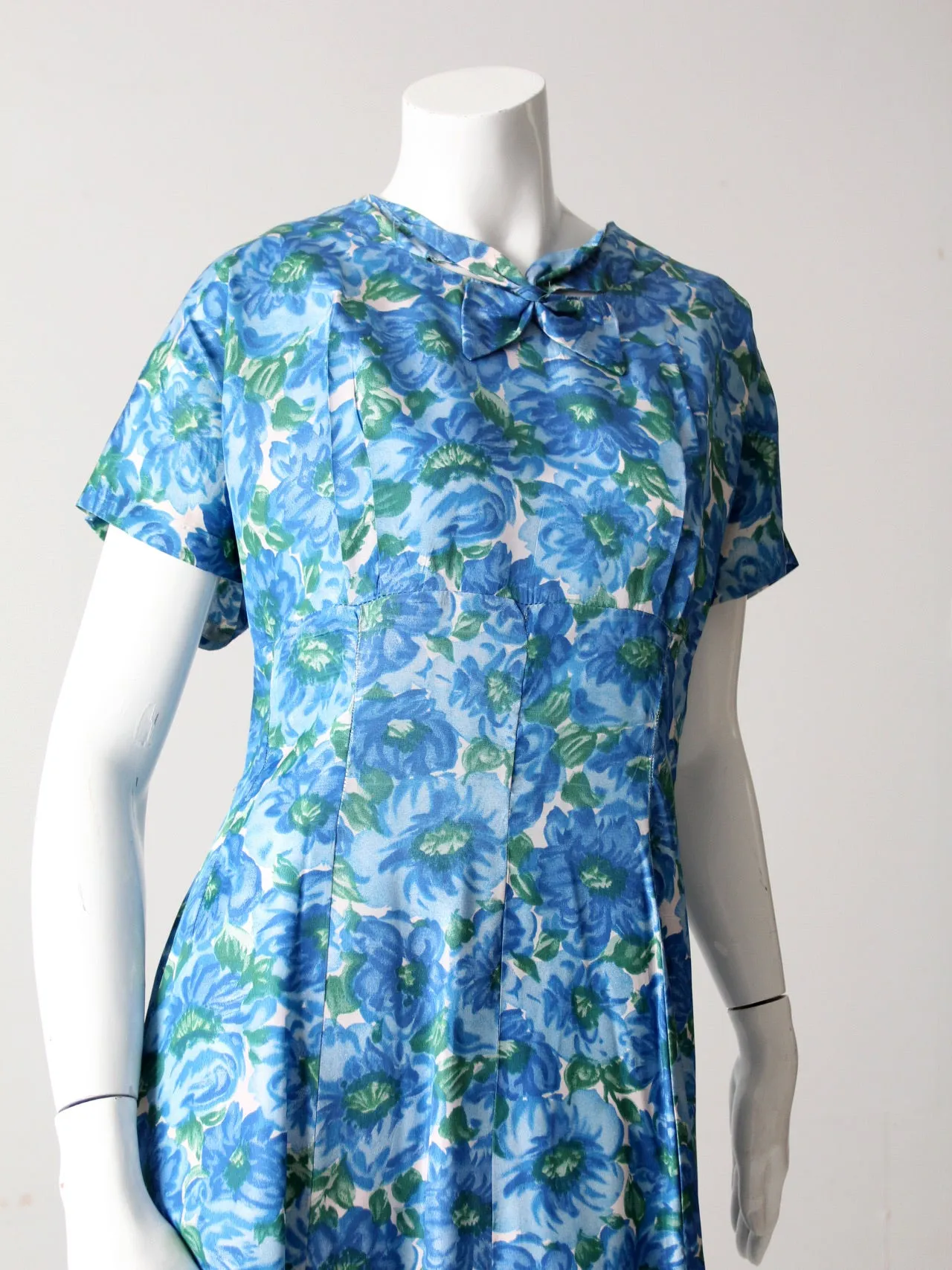 vintage 50s floral dress