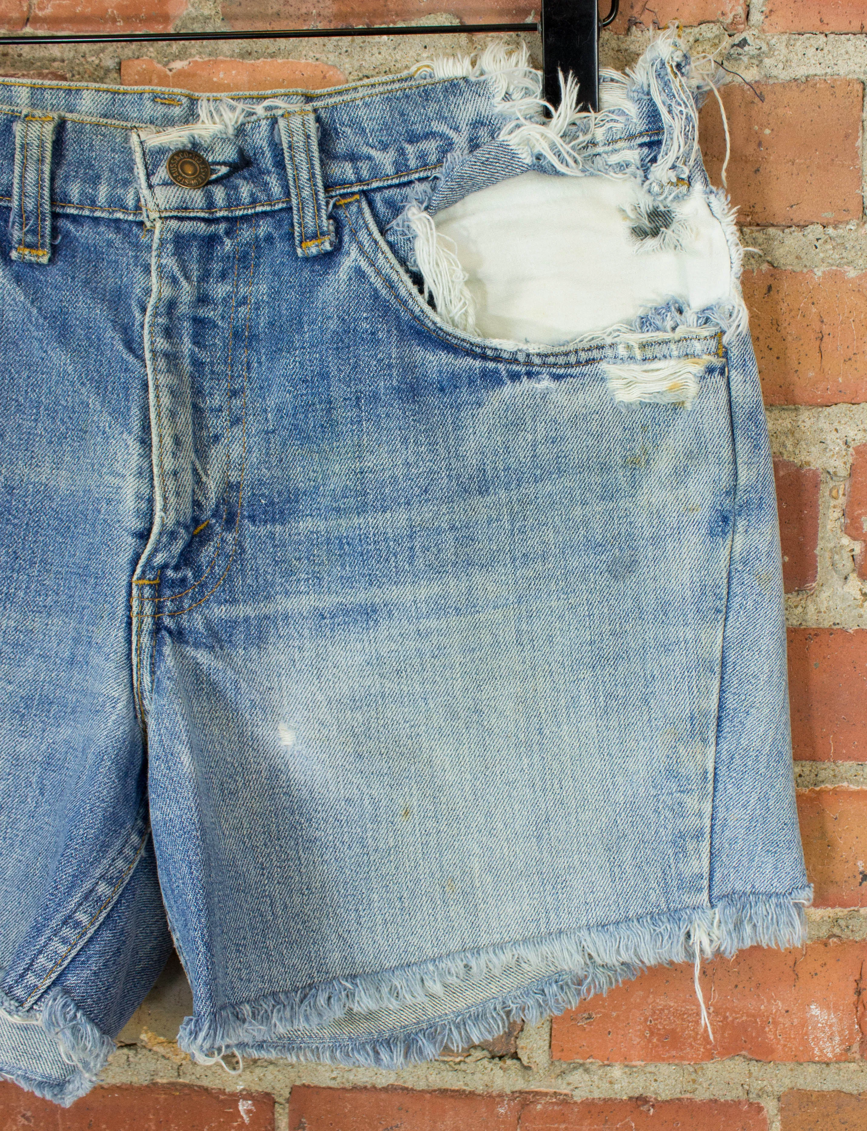 Vintage Levi's Cut Off Denim Shorts 70s Orange Tab Thrashed Light Wash 30 Waist