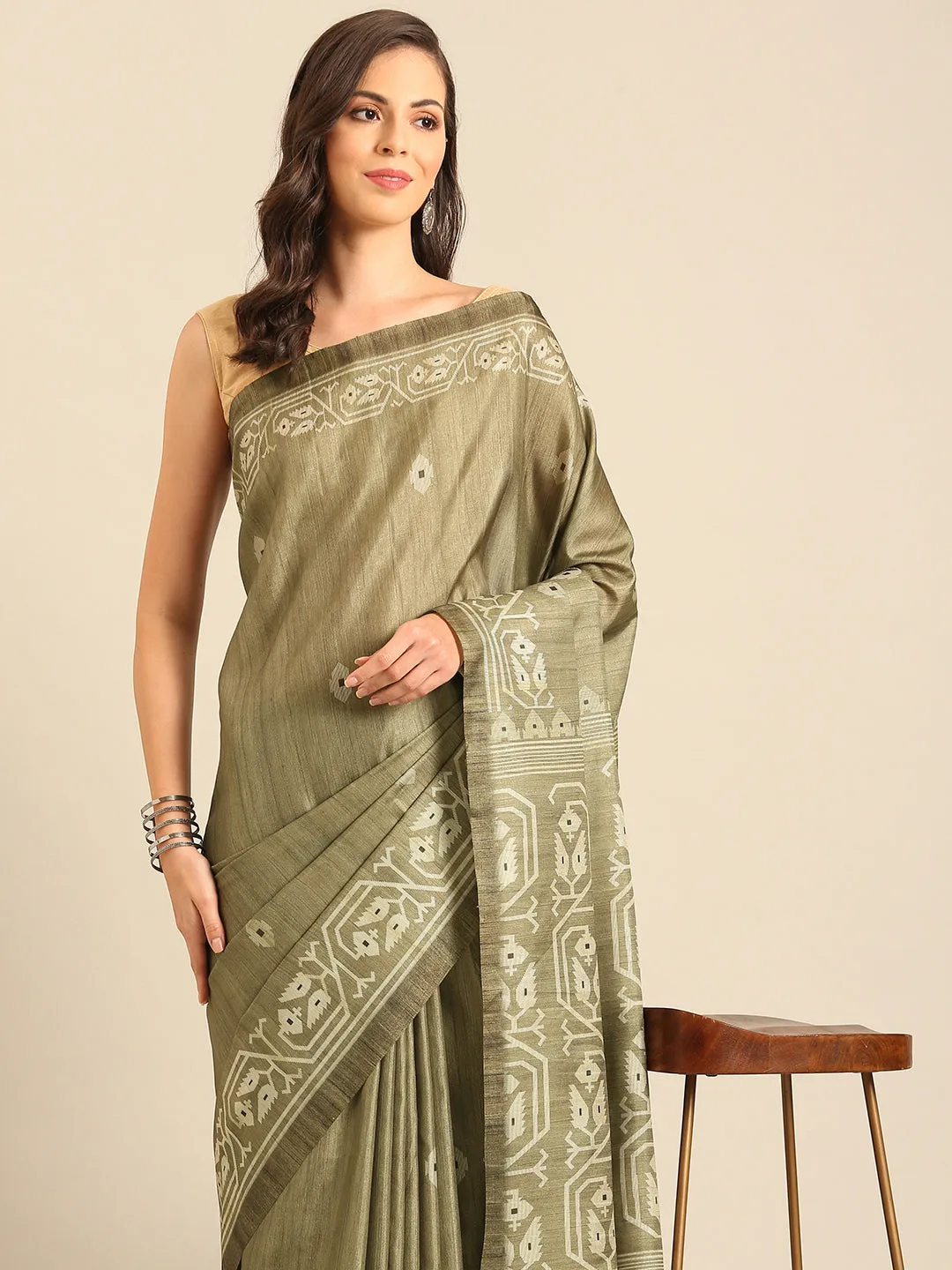 Women Olive Green Cotton Saree With Un Stitched Blouse